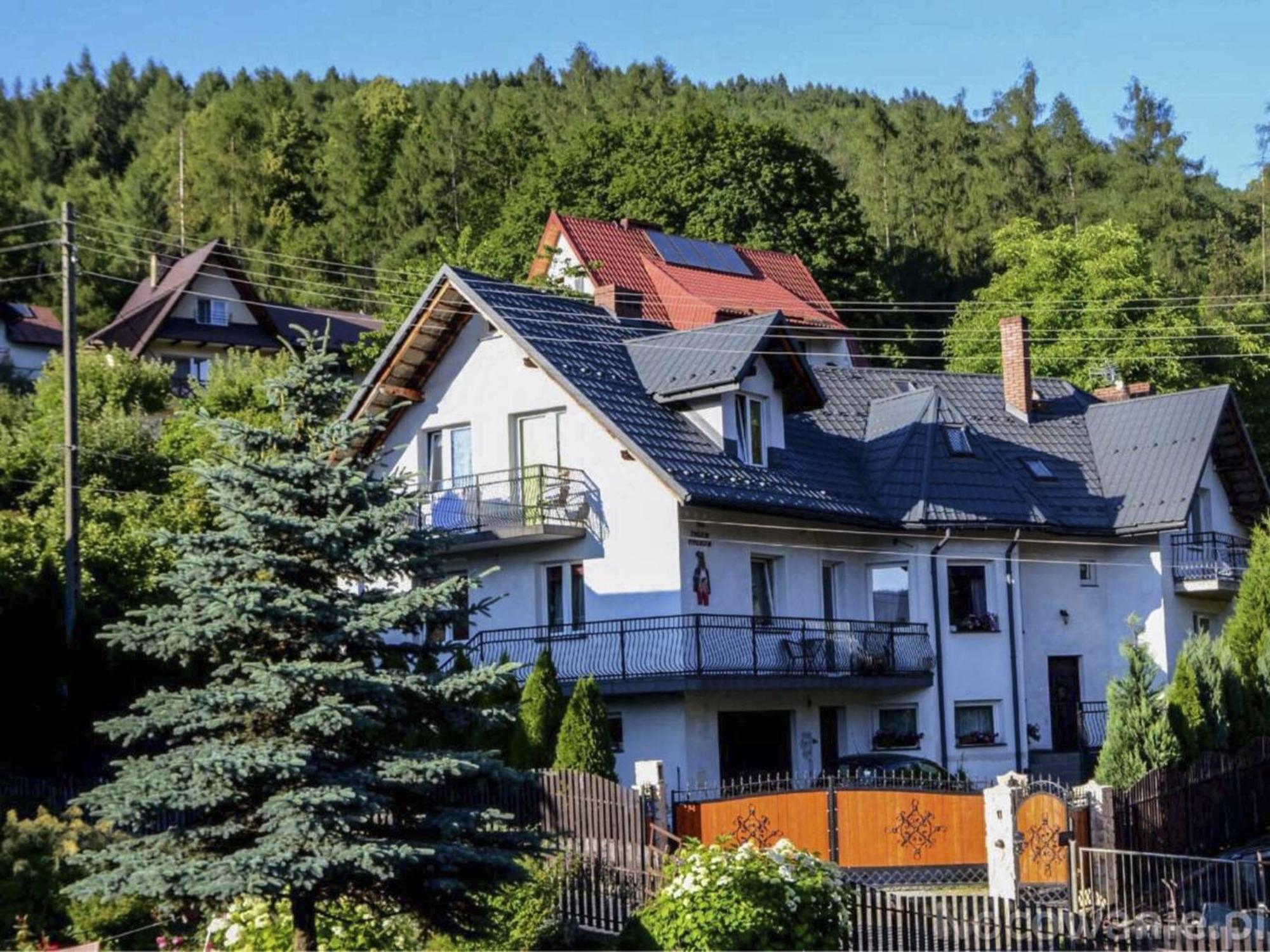Willa Pod Zbojem Pipikasem Szczawnica Kültér fotó